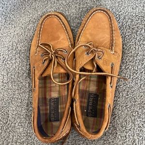 Sperry boat shoes